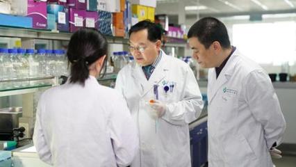 喜訊！我校首次獲批上海市中央引導(dǎo)地方科技發(fā)展資金資助項(xiàng)目，聚焦醫(yī)學(xué)研究與試驗(yàn)發(fā)展